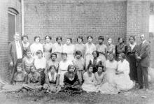 Sunday School class, Seventh Street Presbyterian Church, with Dr. D. J. Martin, teacher, c. 1920. LAURA SPEARS MALONE.